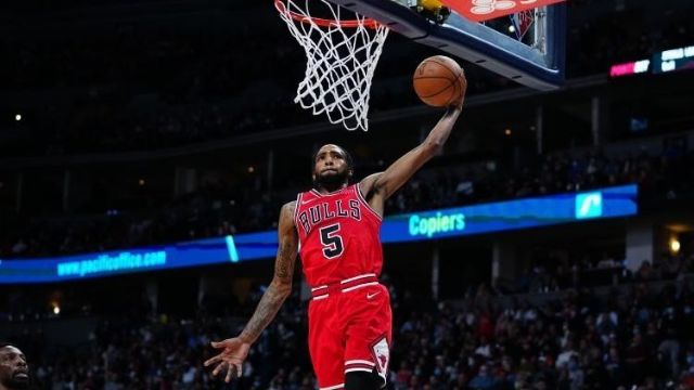 NBA公牛小德里克·瓊斯拒絕330萬(wàn)球員選項(xiàng)-成為完全自由球員